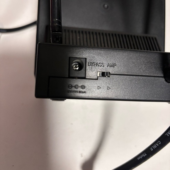 RCA amplified HDTV Indoor Antenna 45 Mi range 4K Ultra HD Broadcast 1080 - Picture 8 of 10